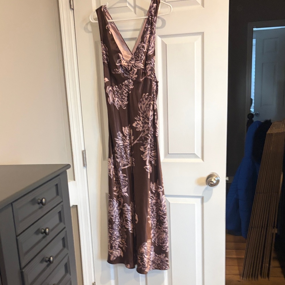 Gilligan & O'Malley Brown and Pink Midi Dress